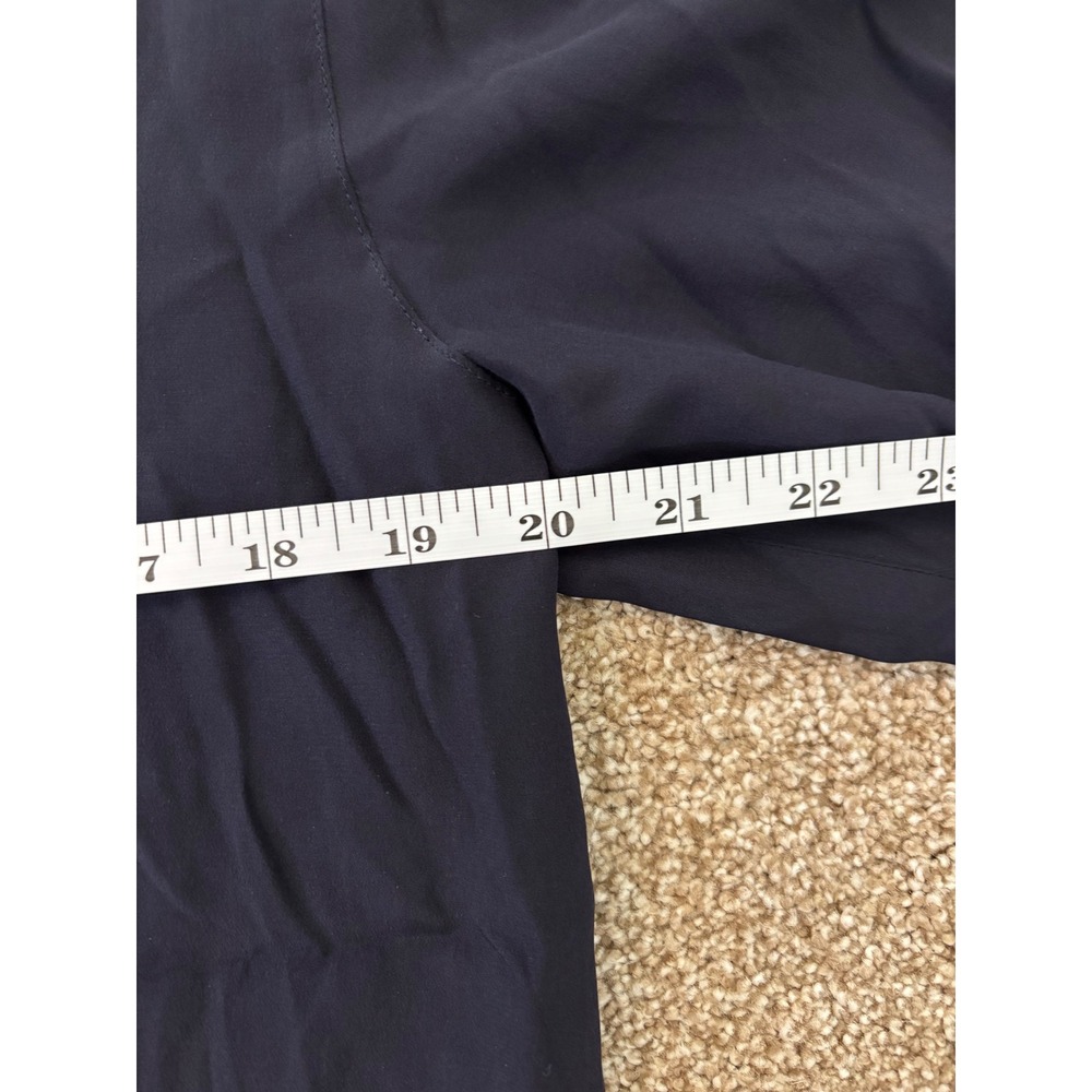 Vintage Anne Klein II Silk Blouse 6 Navy Short Sleeve Minimalist Professional - Picture 5 of 7